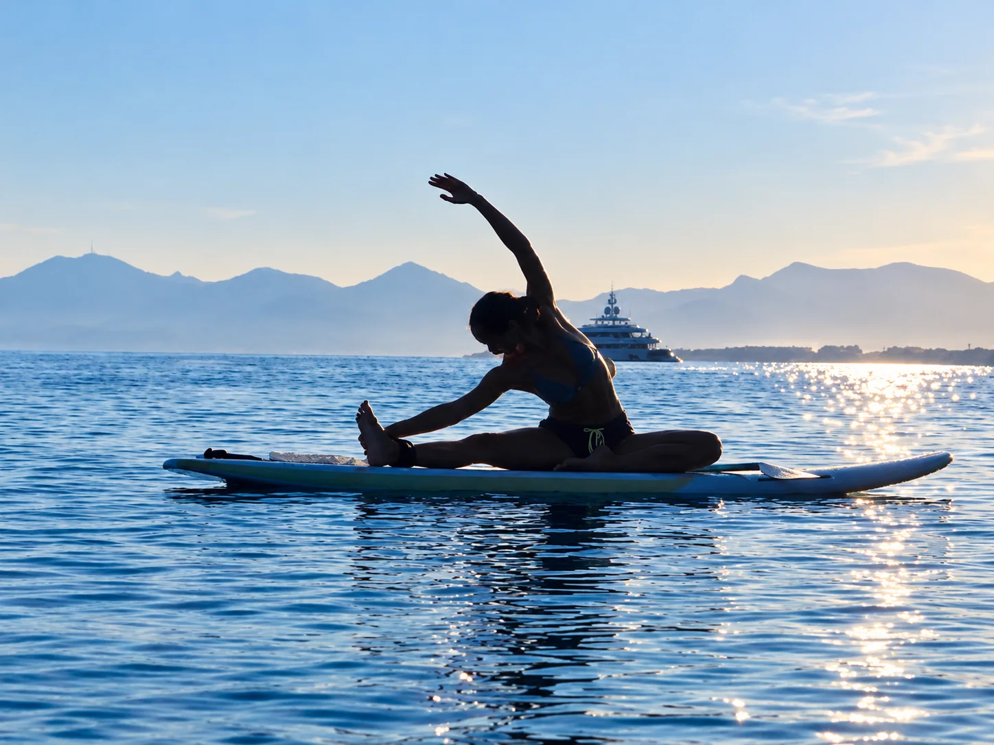 Paddle yoga en Méditerranée